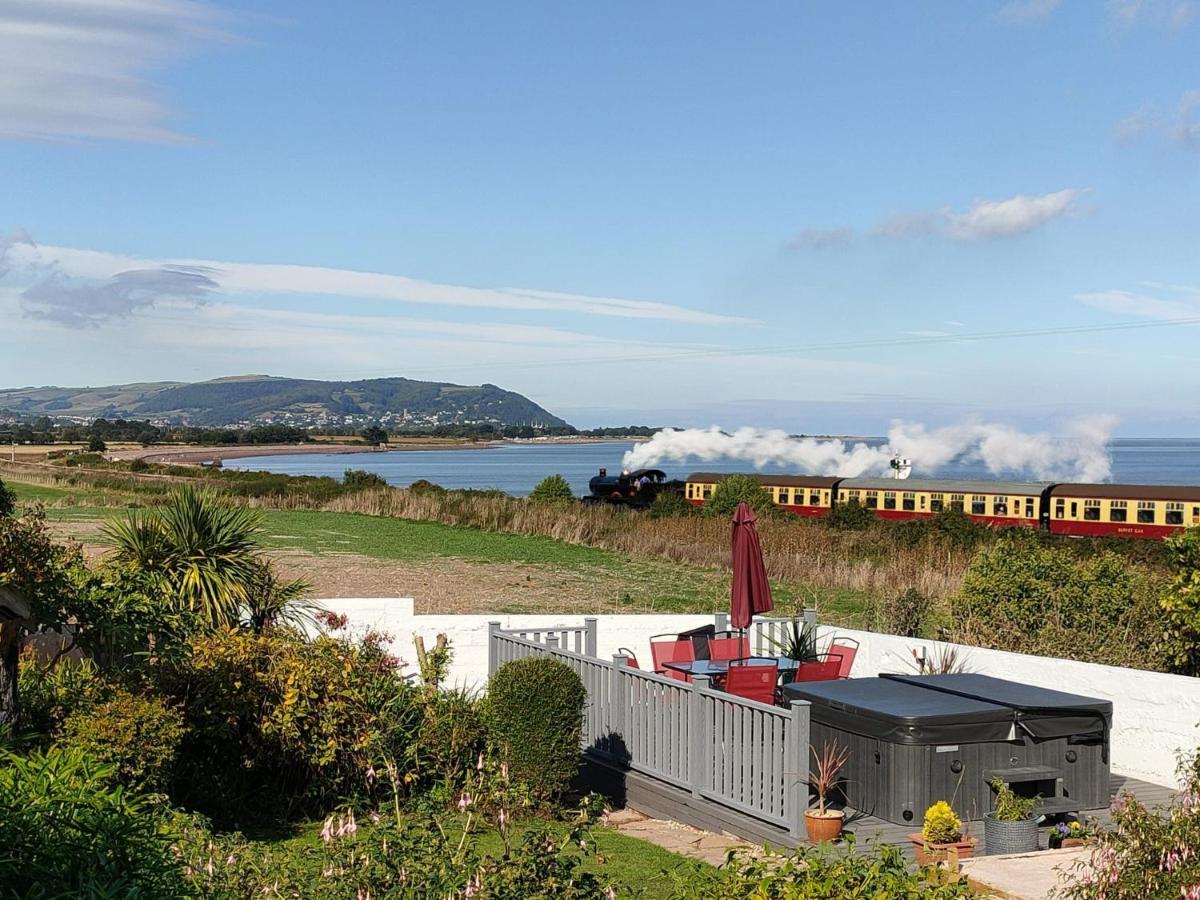 Blue Anchor House - Seaview, Hot Tub Apartments Exteriör bild