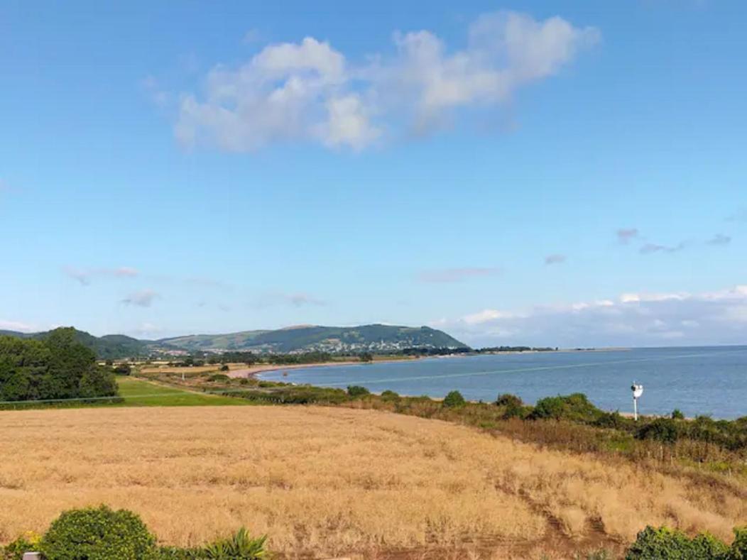 Blue Anchor House - Seaview, Hot Tub Apartments Exteriör bild